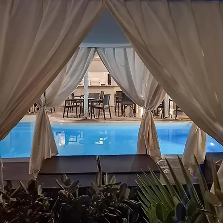 Lägenhetshotell Ambience 3*