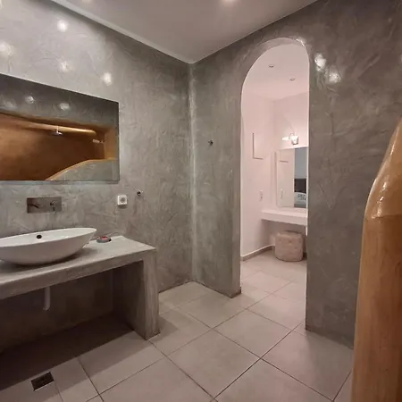Ambience 3*
