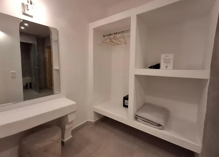 Ambience 3* فِروستيفاني