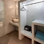 מלון דירות Ambience פירוסטפני