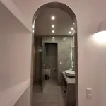 Ambience מלון דירות 3*