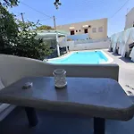 מלון דירות Ambience 3*